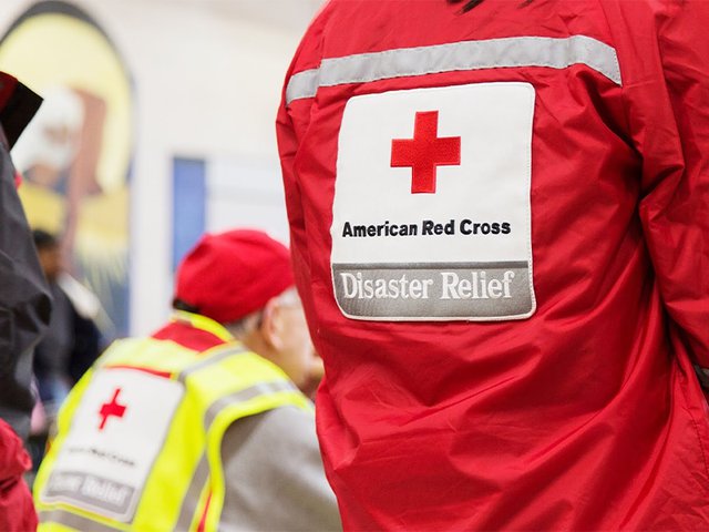 red cross volunteer 24.png
